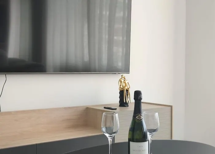 Apartamento Modern With Terrace *